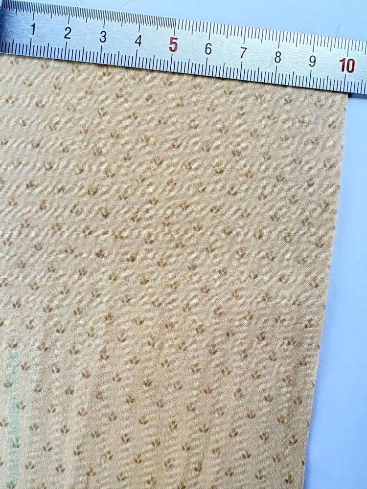 Бежевый 11 мелкий